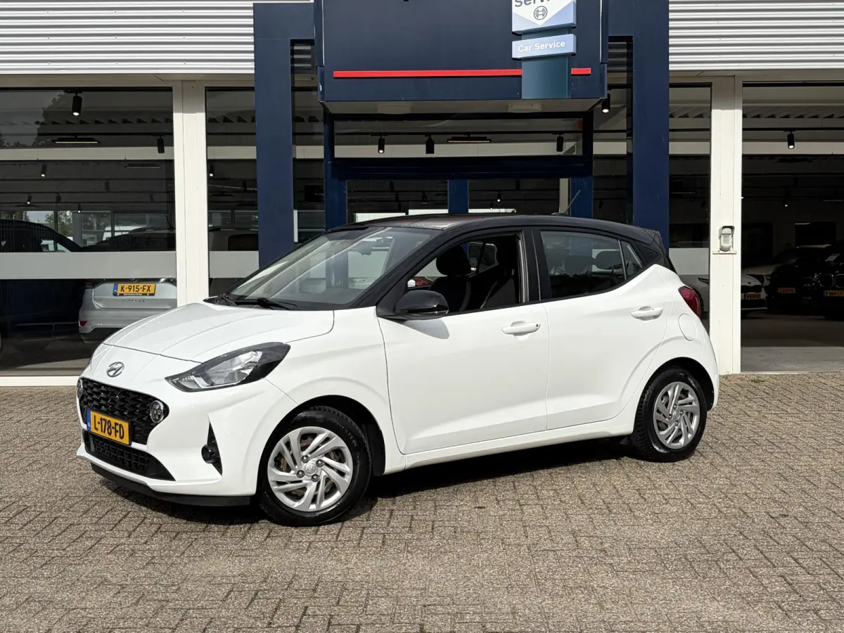1.0 Comfort Smart 5-zits / 5-Deurs / NL-Auto / Dealer-Onderhouden / Cruise-Control / Apple-Carplay & Android-Auto / DAB Radio-Bluetooth / Navi / Camera / ENZ.