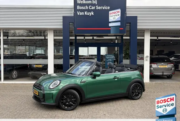 1.5 Classic / Automaat / NL-Auto / Dealer-Onderhouden / Vol-Leder / Stoelverwarming / Cruise-Control / Climate-Control / Apple-Carplay & Android-Auto / Instapverlichting / LED / Keyless / DA