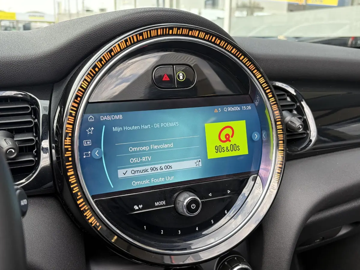 1.5 Classic / Automaat / NL-Auto / Dealer-Onderhouden / Vol-Leder / Stoelverwarming / Cruise-Control / Climate-Control / Apple-Carplay & Android-Auto / Instapverlichting / LED / Keyless / DA