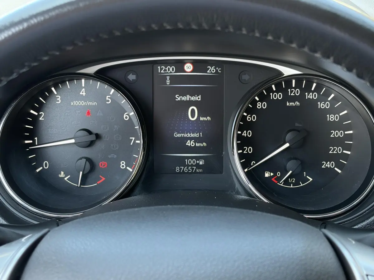 1.6 DIG-T N-Connecta / NL-Auto / 87.000 KM / Open-Panodak / Afneembare-Trekhaak / Cruise-Control / Climate-Control / Elektr.-Achterklep / Keyless / DAB Radio-Bluetooth / Navi / Rondom-Camera