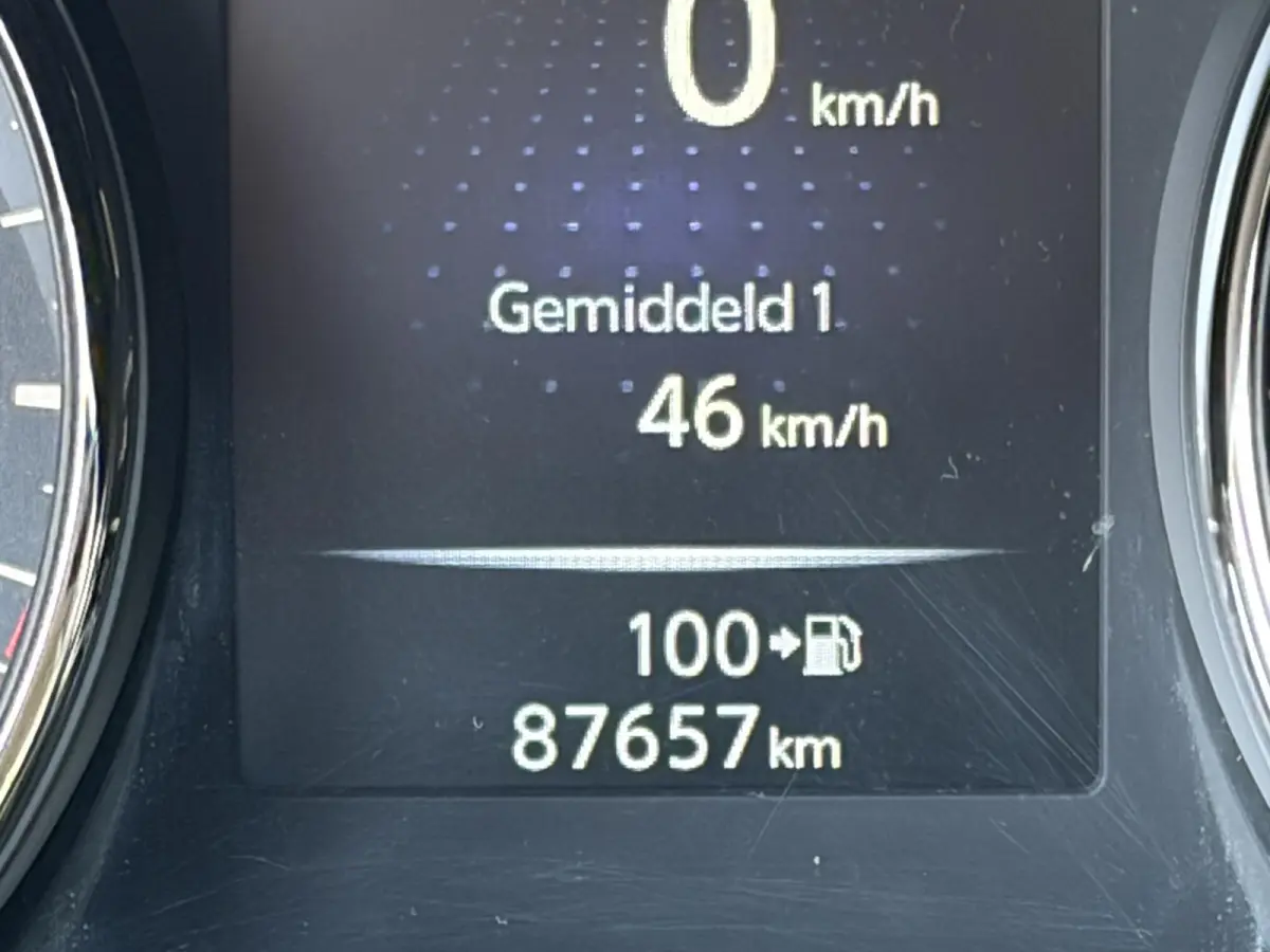 1.6 DIG-T N-Connecta / NL-Auto / 87.000 KM / Open-Panodak / Afneembare-Trekhaak / Cruise-Control / Climate-Control / Elektr.-Achterklep / Keyless / DAB Radio-Bluetooth / Navi / Rondom-Camera