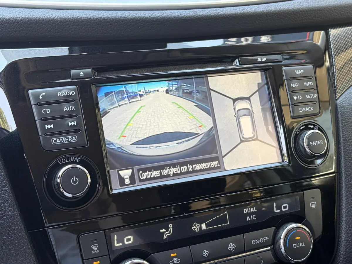 1.6 DIG-T N-Connecta / NL-Auto / 87.000 KM / Open-Panodak / Afneembare-Trekhaak / Cruise-Control / Climate-Control / Elektr.-Achterklep / Keyless / DAB Radio-Bluetooth / Navi / Rondom-Camera