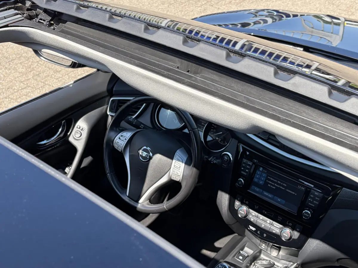 1.6 DIG-T N-Connecta / NL-Auto / 87.000 KM / Open-Panodak / Afneembare-Trekhaak / Cruise-Control / Climate-Control / Elektr.-Achterklep / Keyless / DAB Radio-Bluetooth / Navi / Rondom-Camera
