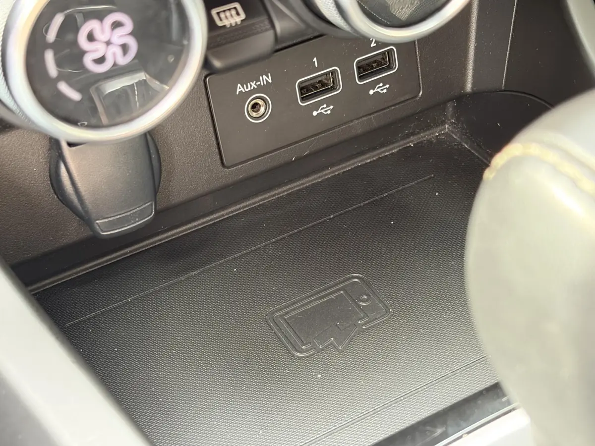 1.3 TCe 140 / Automaat / Adaptieve Cruise-Control / Stoel-/Stuurverwarming / Elektr.-Stoelen / Apple-Carplay & Android-Auto / Draadloze-Telefoonlader / Dodehoek-Detectie / Keyless / LED / Cl