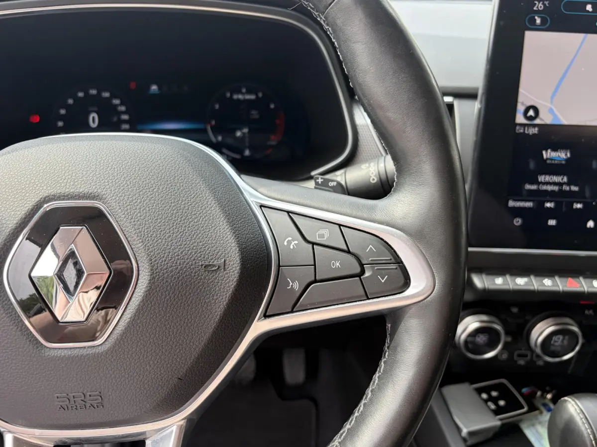 1.3 TCe 140 / Automaat / Adaptieve Cruise-Control / Stoel-/Stuurverwarming / Elektr.-Stoelen / Apple-Carplay & Android-Auto / Draadloze-Telefoonlader / Dodehoek-Detectie / Keyless / LED / Cl