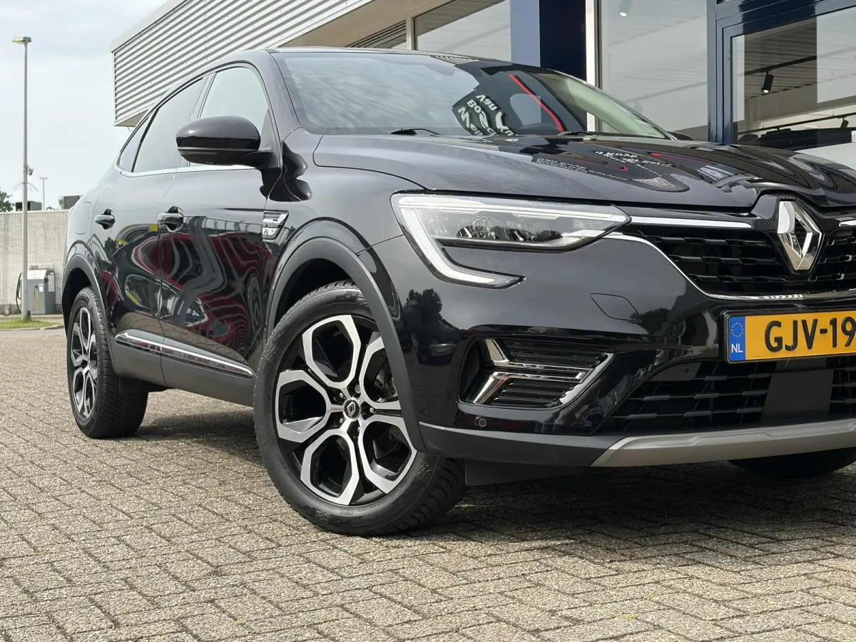 1.3 TCe 140 / Automaat / Adaptieve Cruise-Control / Stoel-/Stuurverwarming / Elektr.-Stoelen / Apple-Carplay & Android-Auto / Draadloze-Telefoonlader / Dodehoek-Detectie / Keyless / LED / Cl