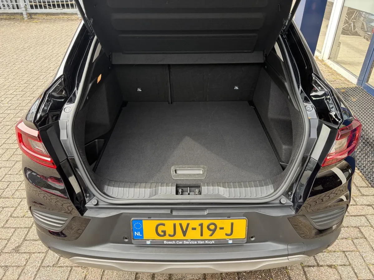 1.3 TCe 140 / Automaat / Adaptieve Cruise-Control / Stoel-/Stuurverwarming / Elektr.-Stoelen / Apple-Carplay & Android-Auto / Draadloze-Telefoonlader / Dodehoek-Detectie / Keyless / LED / Cl