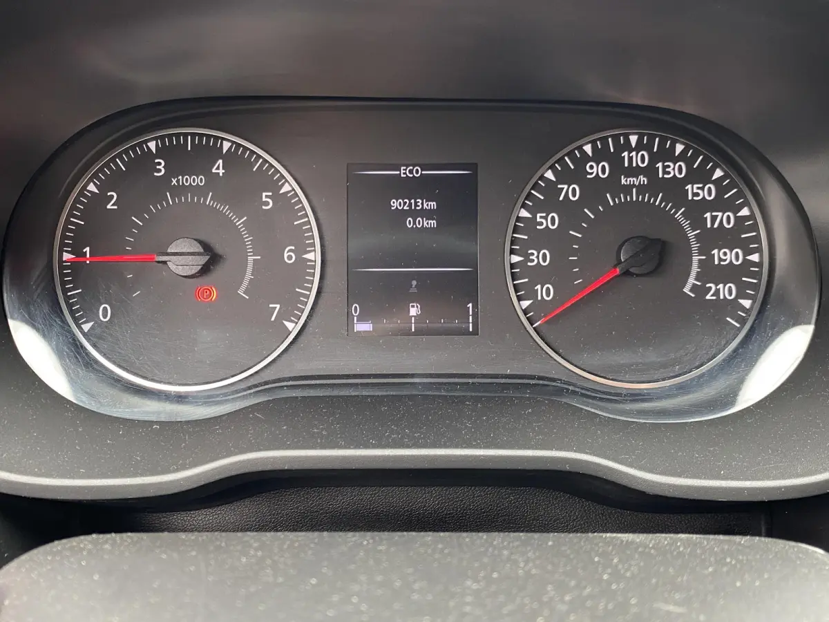 1.0 TCe Bi-Fuel Prestige / Apple-Carplay & Android-Auto / DAB / Navi / Camera / Airco / Cruise-Control / Getint Glas / ELKTR-Pakket / PDC Achter / LMV 17'' / Dakdragers / ENZ.