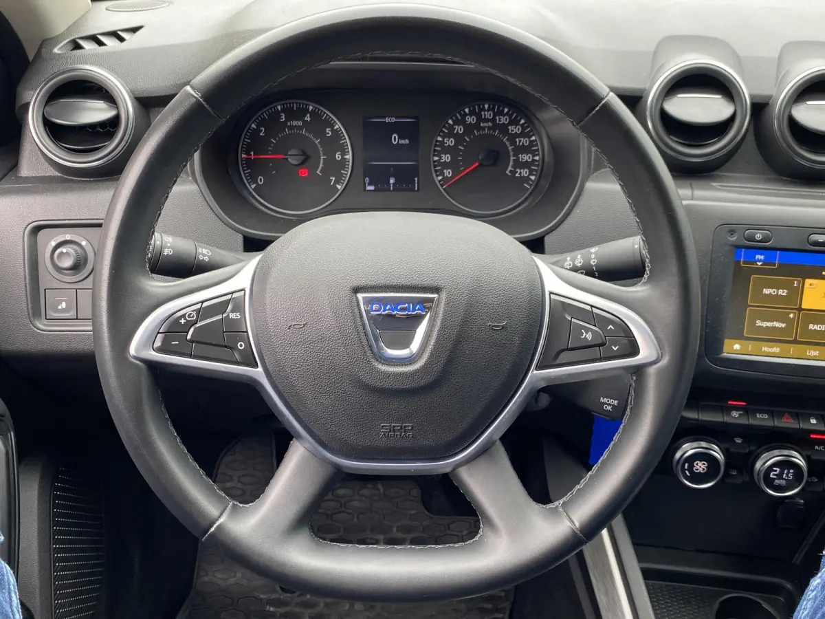 1.0 TCe Bi-Fuel Prestige / Apple-Carplay & Android-Auto / DAB / Navi / Camera / Airco / Cruise-Control / Getint Glas / ELKTR-Pakket / PDC Achter / LMV 17'' / Dakdragers / ENZ.