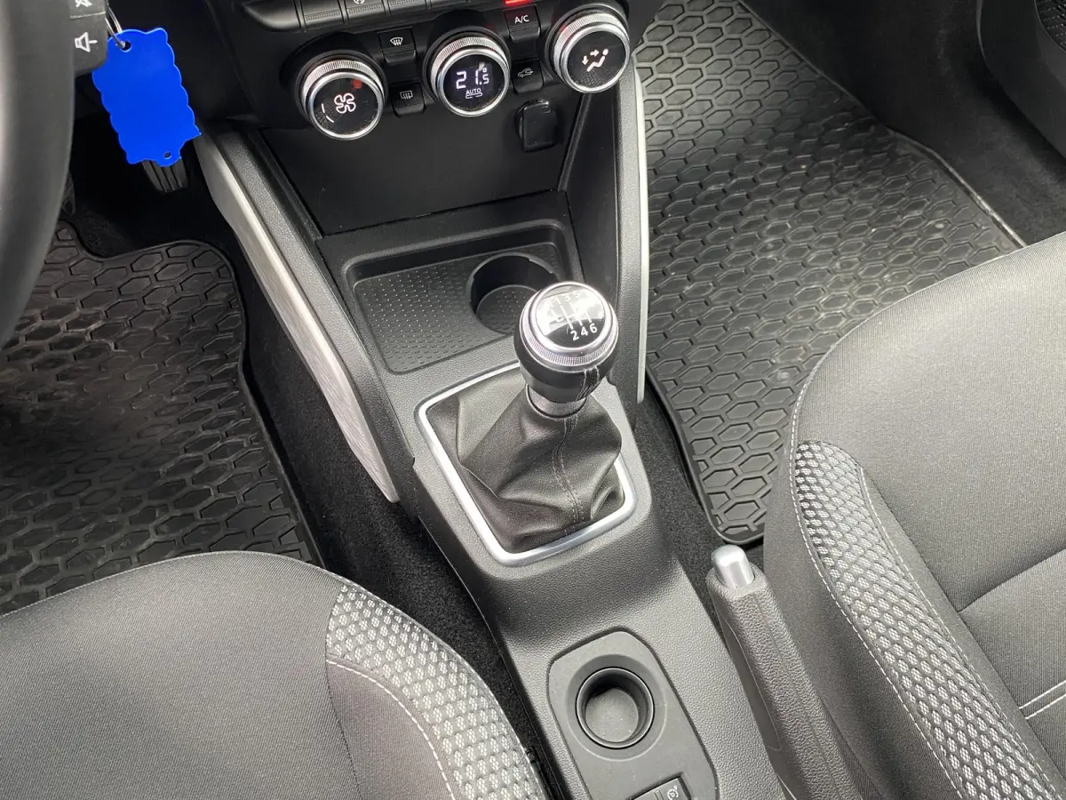 1.0 TCe Bi-Fuel Prestige / Apple-Carplay & Android-Auto / DAB / Navi / Camera / Airco / Cruise-Control / Getint Glas / ELKTR-Pakket / PDC Achter / LMV 17'' / Dakdragers / ENZ.