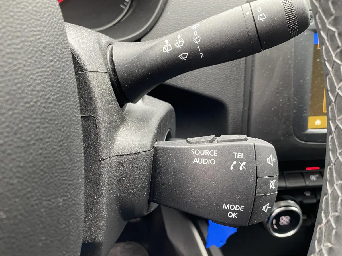 1.0 TCe Bi-Fuel Prestige / Apple-Carplay & Android-Auto / DAB / Navi / Camera / Airco / Cruise-Control / Getint Glas / ELKTR-Pakket / PDC Achter / LMV 17'' / Dakdragers / ENZ.