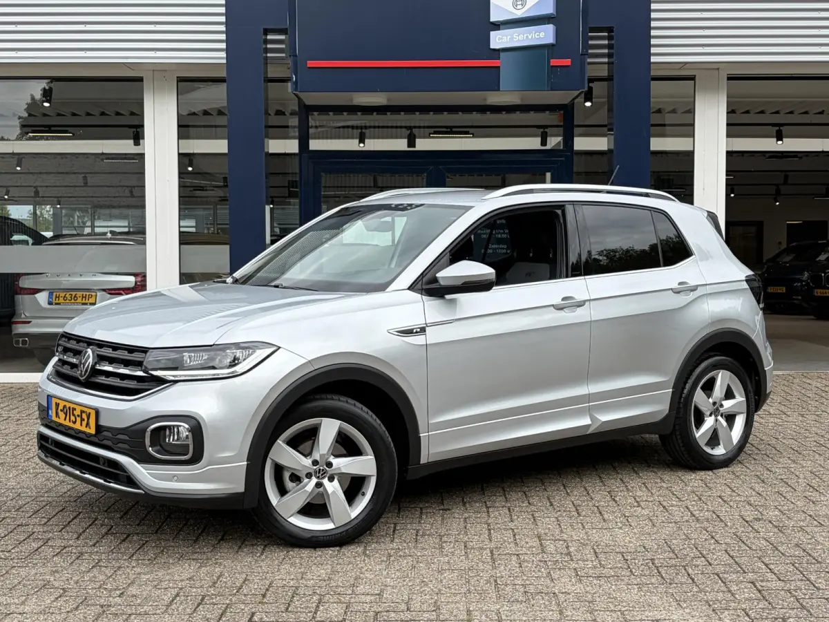 1.0 TSI Style Business R / R-Line / 22.000 KM! / Automaat / Adaptieve Cruise-Control / Digital-Cockpit / Apple-Carplay & Android-Auto / LED / DAB Radio-Bluetooth / Climate-Control / Camera /