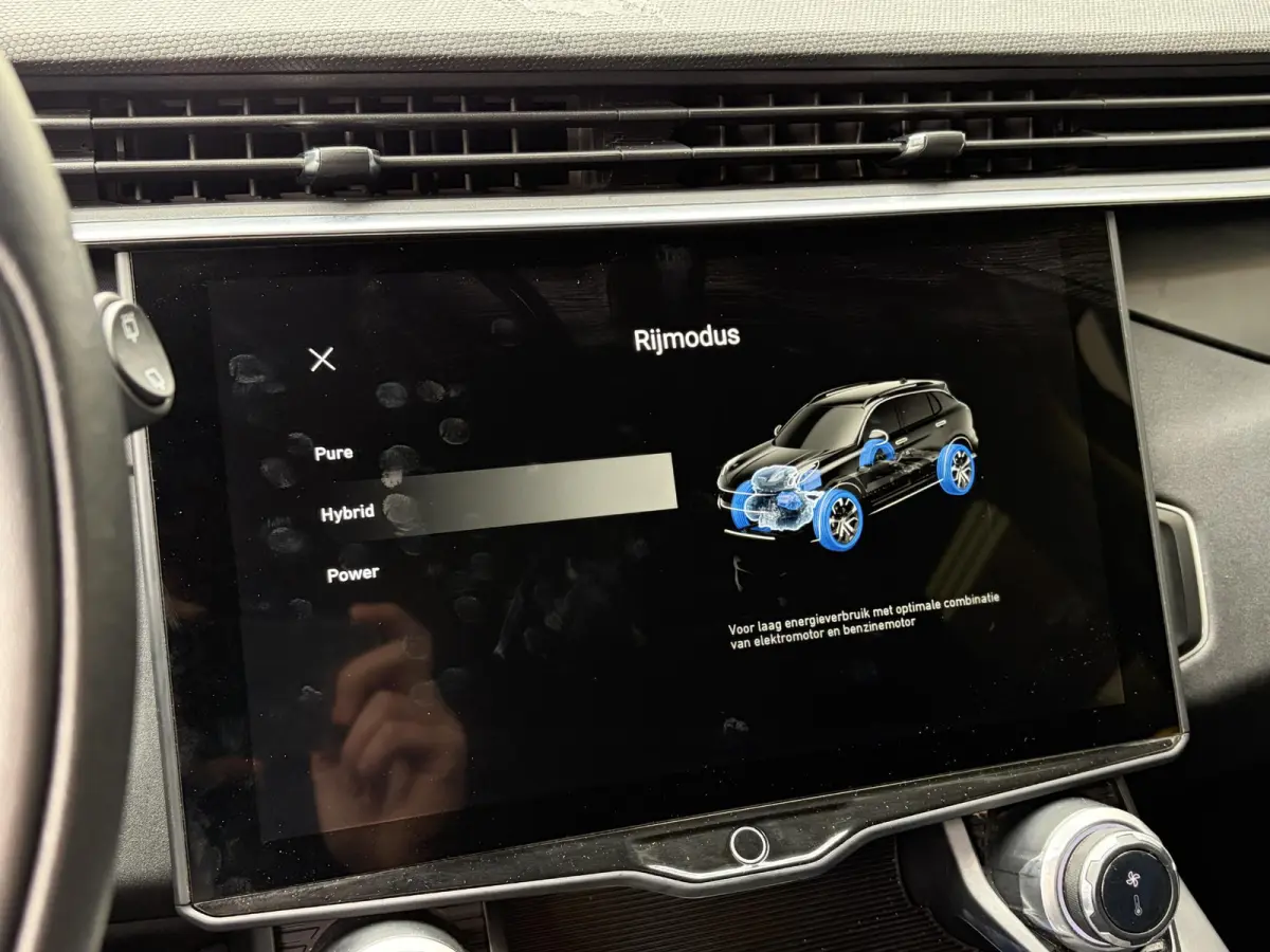 1.5 / Zwarte-Dakhemel / Automaat / NL-Auto / Dealer-Onderhouden / 262 PK / Open-Panodak / Adaptieve Cruise-Control Stop&Go / Stoelverwarming / Infinity Premium Audio / 360°-Camera / Elektr.