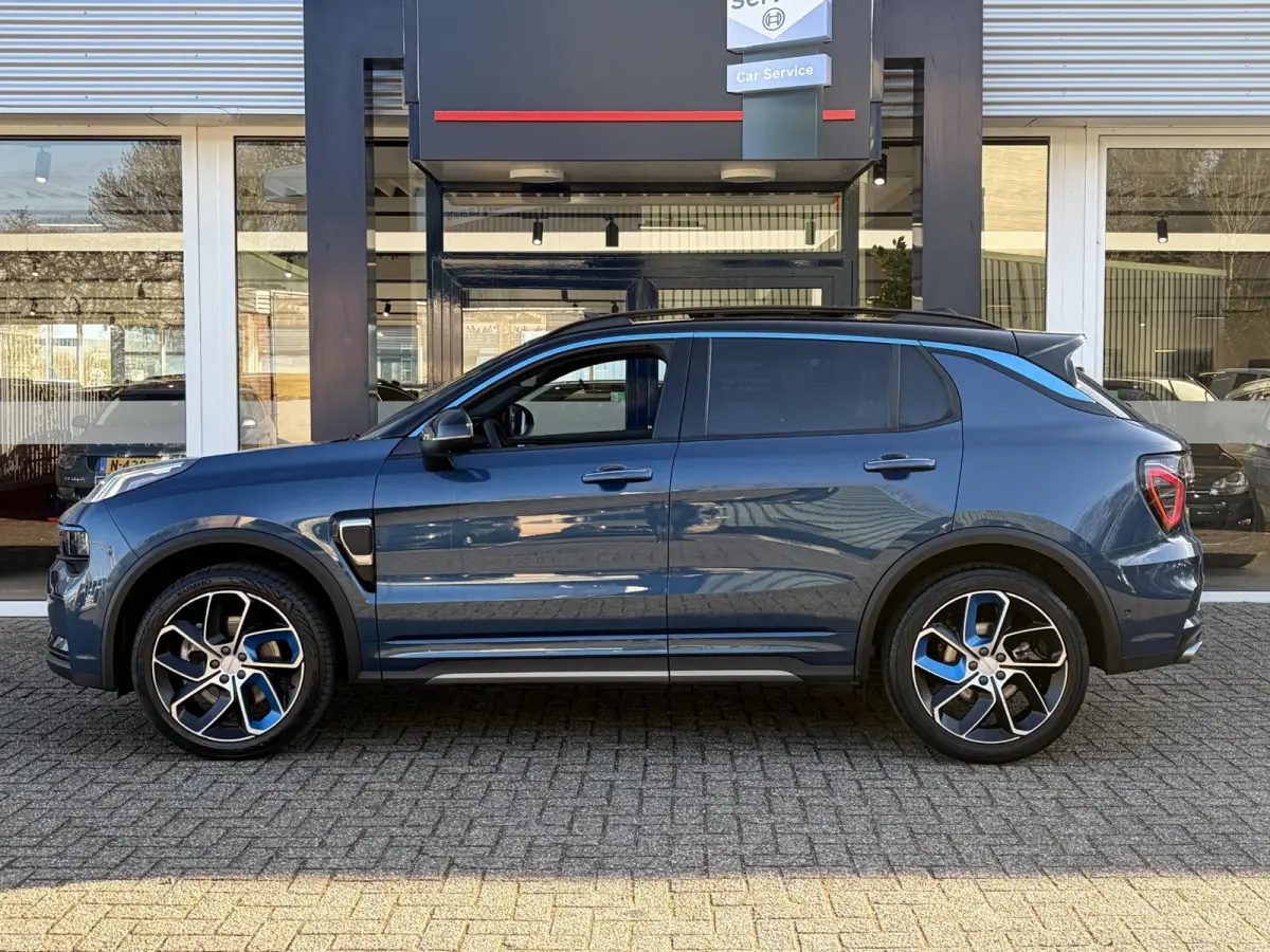 1.5 / Zwarte-Dakhemel / Automaat / NL-Auto / Dealer-Onderhouden / 262 PK / Open-Panodak / Adaptieve Cruise-Control Stop&Go / Stoelverwarming / Infinity Premium Audio / 360°-Camera / Elektr.