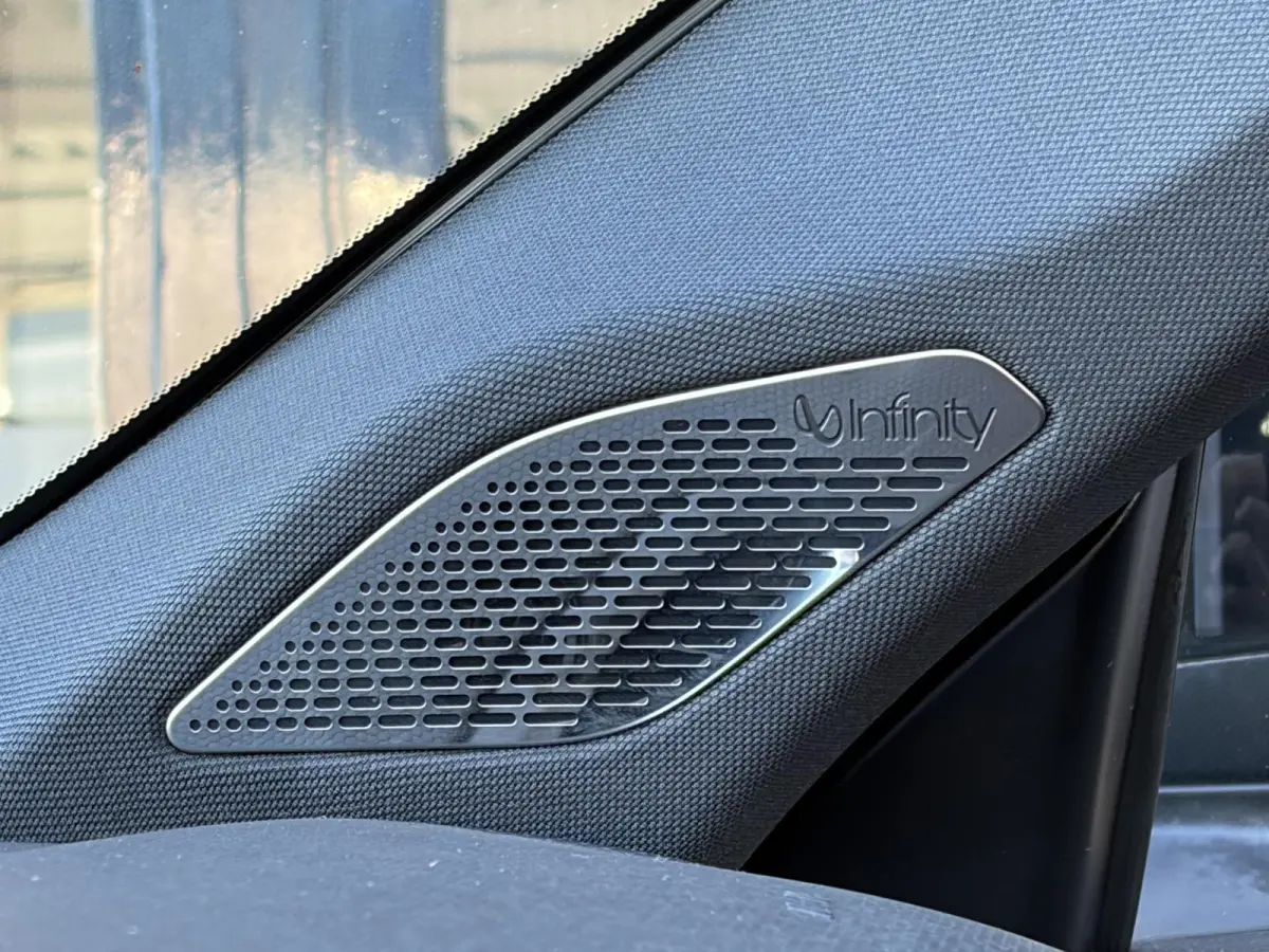 1.5 / Zwarte-Dakhemel / Automaat / NL-Auto / Dealer-Onderhouden / 262 PK / Open-Panodak / Adaptieve Cruise-Control Stop&Go / Stoelverwarming / Infinity Premium Audio / 360°-Camera / Elektr.