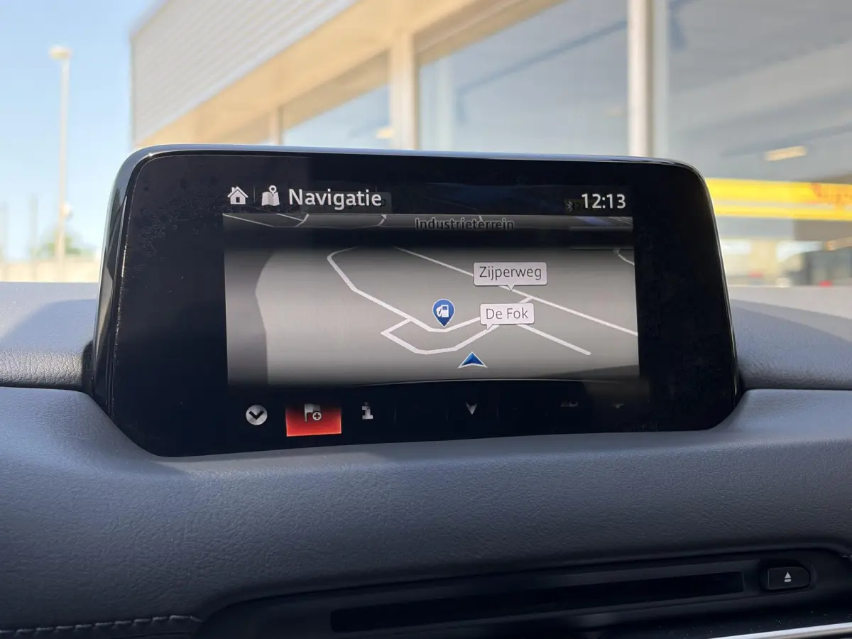 2.0 SkyActiv-G 165 Sport Selected / Automaat /  NL-Auto / 1e-Eigenaar / Head-Up Display / Stuur-/Stoelverwarming / Trekhaak / Cruise-Control / Rondom-Camerazicht / LED / Dodehoek-Detectie / 