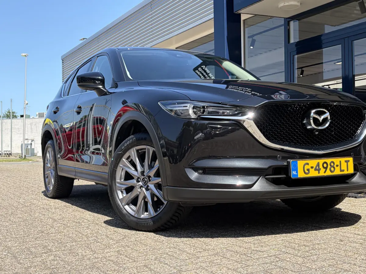 2.0 SkyActiv-G 165 Sport Selected / Automaat /  NL-Auto / 1e-Eigenaar / Head-Up Display / Stuur-/Stoelverwarming / Trekhaak / Cruise-Control / Rondom-Camerazicht / LED / Dodehoek-Detectie / 