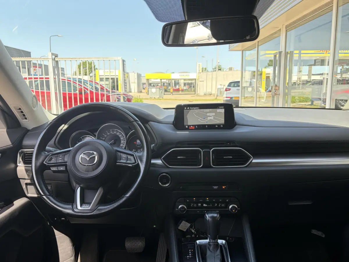 2.0 SkyActiv-G 165 Sport Selected / Automaat /  NL-Auto / 1e-Eigenaar / Head-Up Display / Stuur-/Stoelverwarming / Trekhaak / Cruise-Control / Rondom-Camerazicht / LED / Dodehoek-Detectie / 