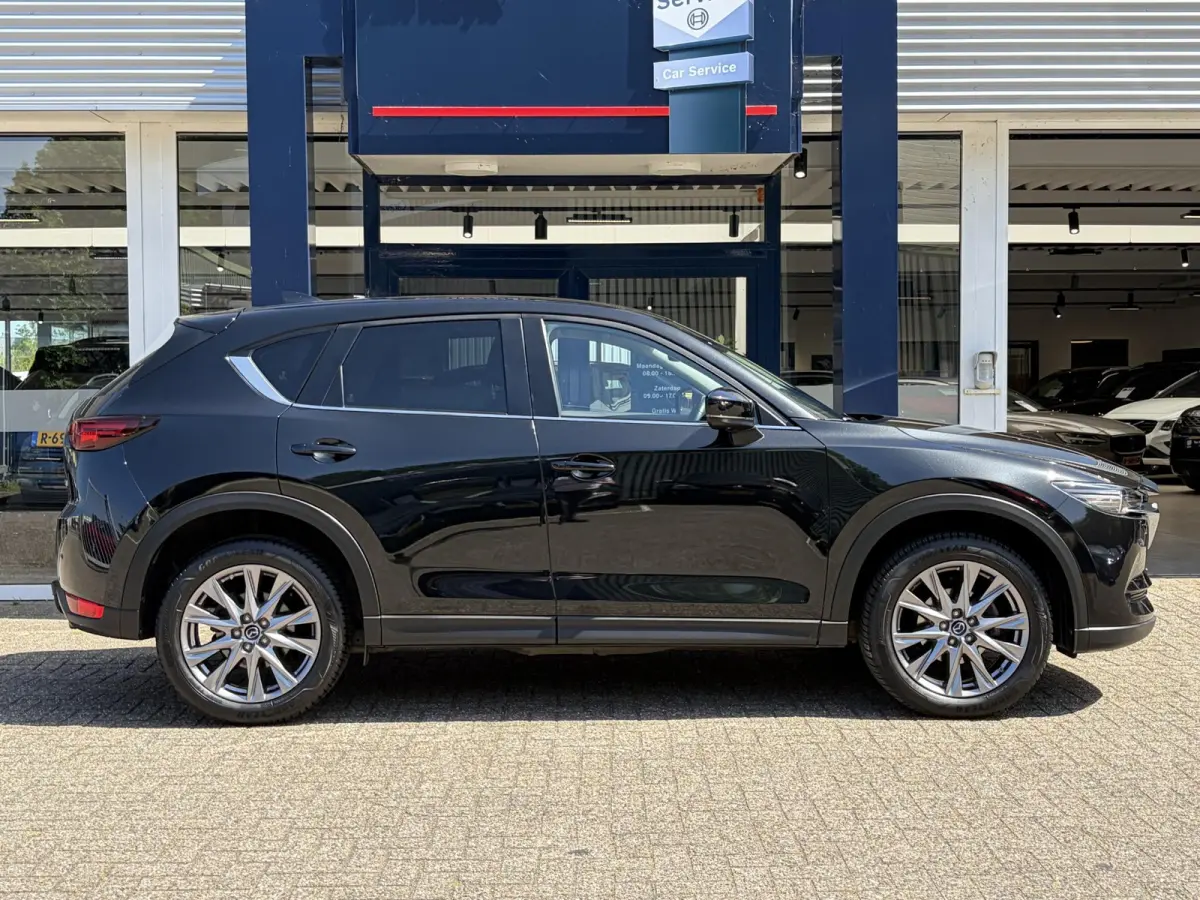 2.0 SkyActiv-G 165 Sport Selected / Automaat /  NL-Auto / 1e-Eigenaar / Head-Up Display / Stuur-/Stoelverwarming / Trekhaak / Cruise-Control / Rondom-Camerazicht / LED / Dodehoek-Detectie / 