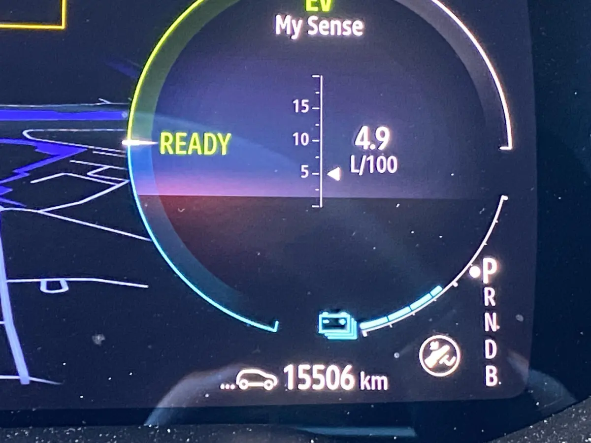 1.6 E-Tech Hybrid 145 Techno / Automaat / NL-Auto / 15.000 Km / Dealer-Onderhouden / Cruise-Control / Climate-Control / LED / Keyless / Apple-Carplay & Android-Auto / Sfeerverlichting / DAB 