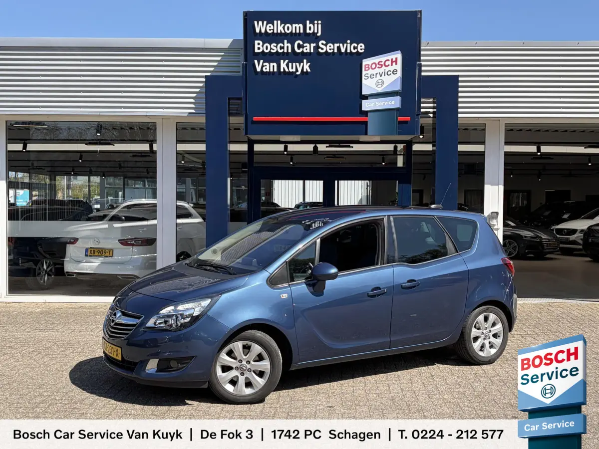 1.4 Turbo Blitz / NL-Auto / 1e-Eigenaar / Stuur-Stoelverwarming / Cruise-Control / Trekhaak / Climate-Control / Radio-Bluetooth / Navi / PDC V+A / Camera / 16'' LMV / ENZ.