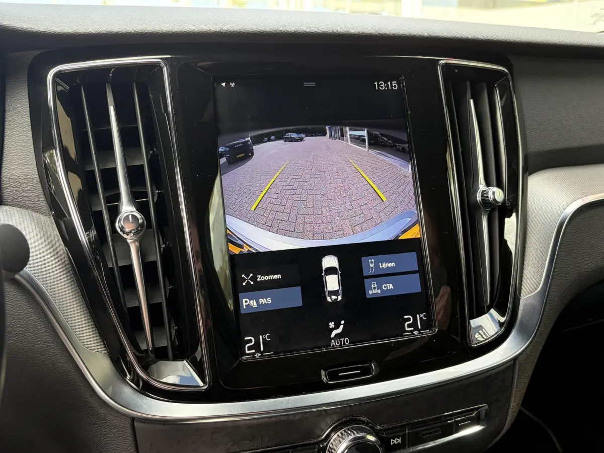 2.0 T4 R-Design / Automaat / NL-Auto / Dealer-Onderhouden / Adaptieve Cruise-Control / Pilot-Assist / Standkachel / Vol-Leder / Elektr.-Stoelen met Geheugen / LED / Keyless / Radio-Bluetooth