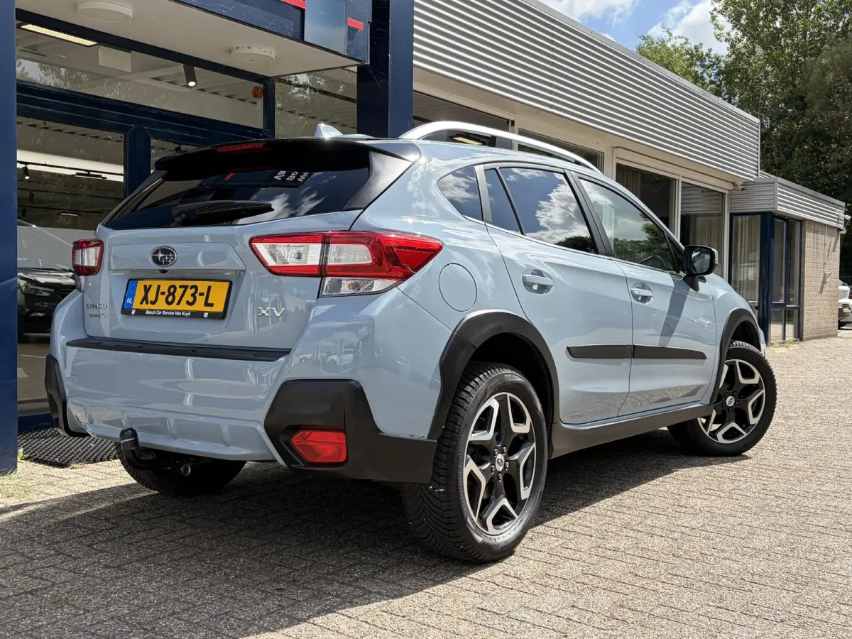 2.0i Premium / Automaat / AWD / Vol-Leder / Schuif-Kanteldak / Trekhaak / Stoel-/Stuurverwarming / Adaptieve Cruise-Control / Apple-Carplay & Android-Auto / LED / Keyless / Climate-Control /