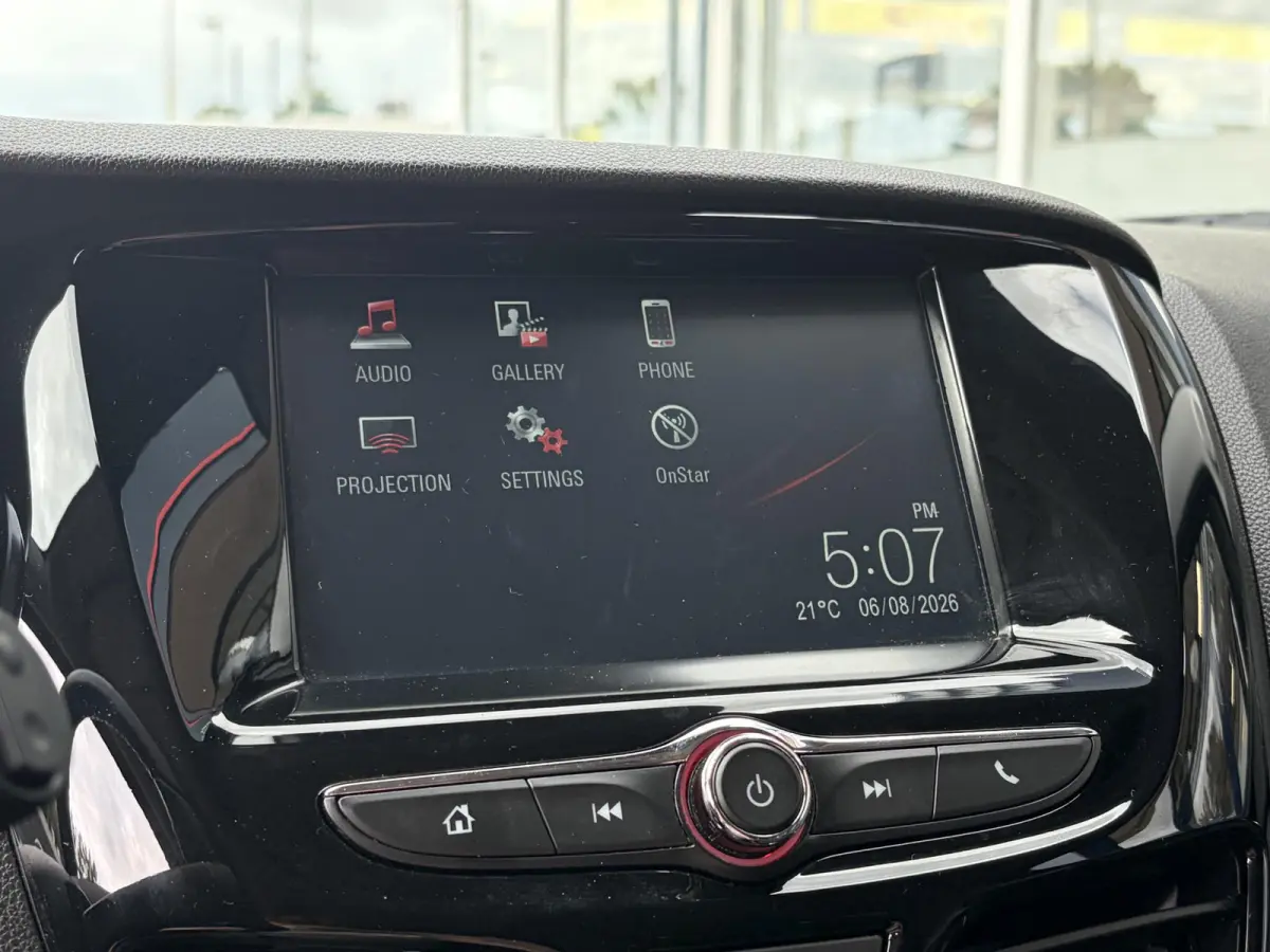 1.0 ecoFLEX Innovation / Automaat / NL-Auto / Dealer-Onderhouden / Cruise-Control / Apple-Carplay & Android-Auto / Climate-Control / DAB Radio-Bluetooth / PDC / 15'' LMV / All-Seasons / ENZ.