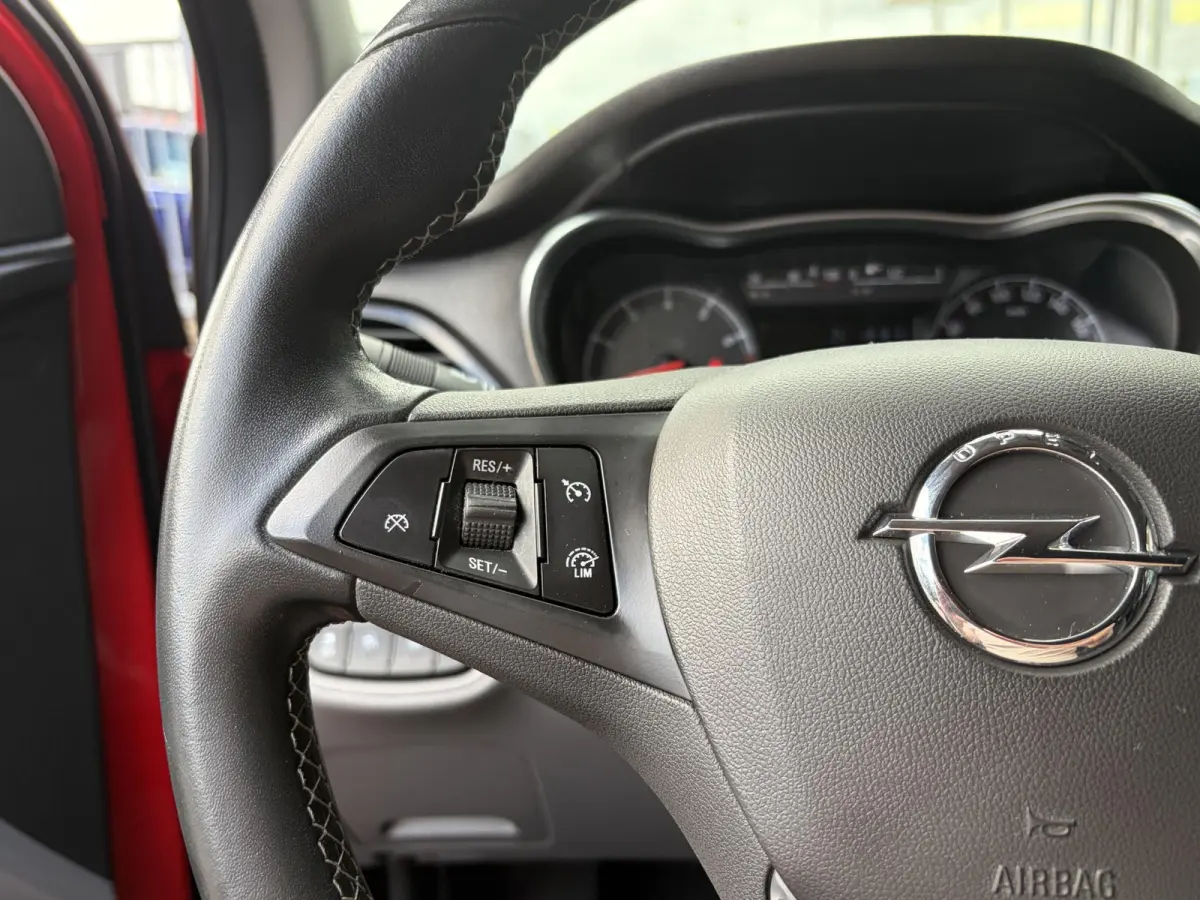 1.0 ecoFLEX Innovation / Automaat / NL-Auto / Dealer-Onderhouden / Cruise-Control / Apple-Carplay & Android-Auto / Climate-Control / DAB Radio-Bluetooth / PDC / 15'' LMV / All-Seasons / ENZ.