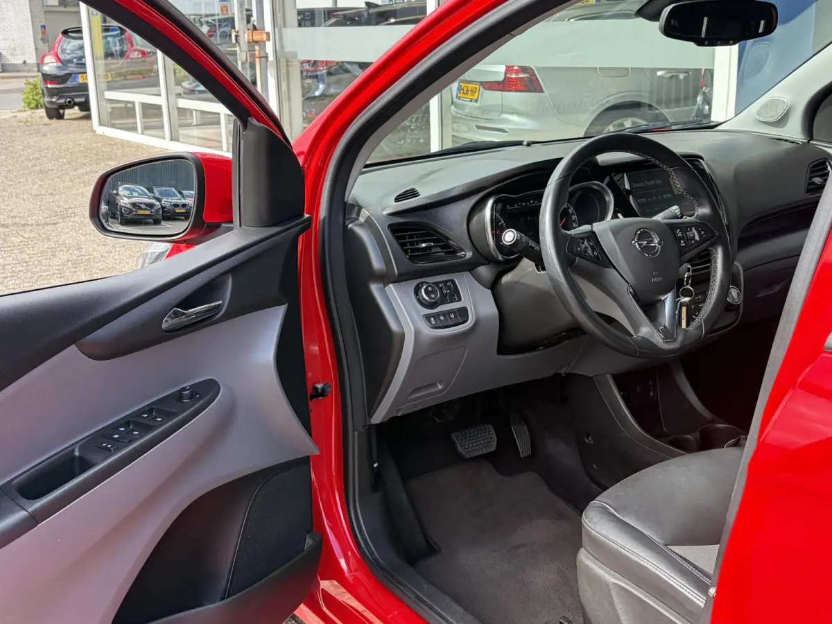 1.0 ecoFLEX Innovation / Automaat / NL-Auto / Dealer-Onderhouden / Cruise-Control / Apple-Carplay & Android-Auto / Climate-Control / DAB Radio-Bluetooth / PDC / 15'' LMV / All-Seasons / ENZ.