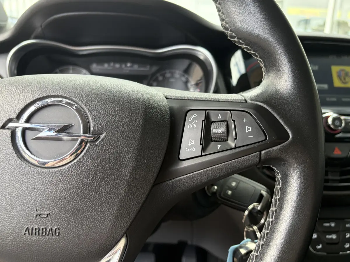 1.0 ecoFLEX Innovation / Automaat / NL-Auto / Dealer-Onderhouden / Cruise-Control / Apple-Carplay & Android-Auto / Climate-Control / DAB Radio-Bluetooth / PDC / 15'' LMV / All-Seasons / ENZ.