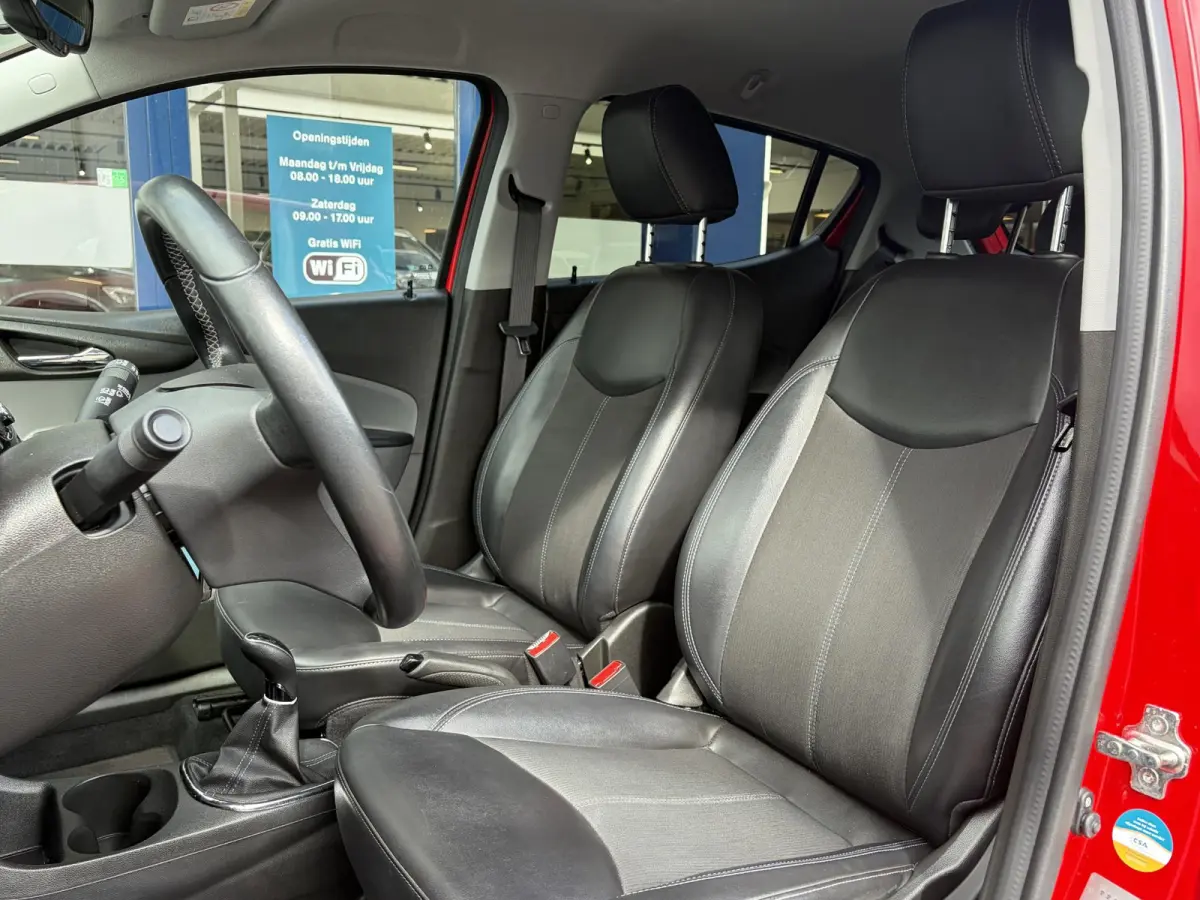 1.0 ecoFLEX Innovation / Automaat / NL-Auto / Dealer-Onderhouden / Cruise-Control / Apple-Carplay & Android-Auto / Climate-Control / DAB Radio-Bluetooth / PDC / 15'' LMV / All-Seasons / ENZ.