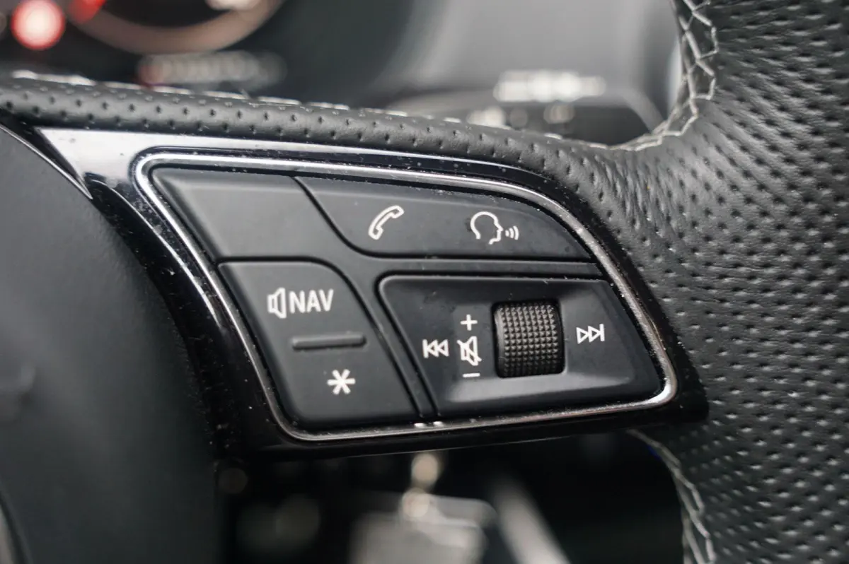 35 TFSI 150pk S Edition | Camera | Smartphone Interface | Matrix LED | PDC V/A