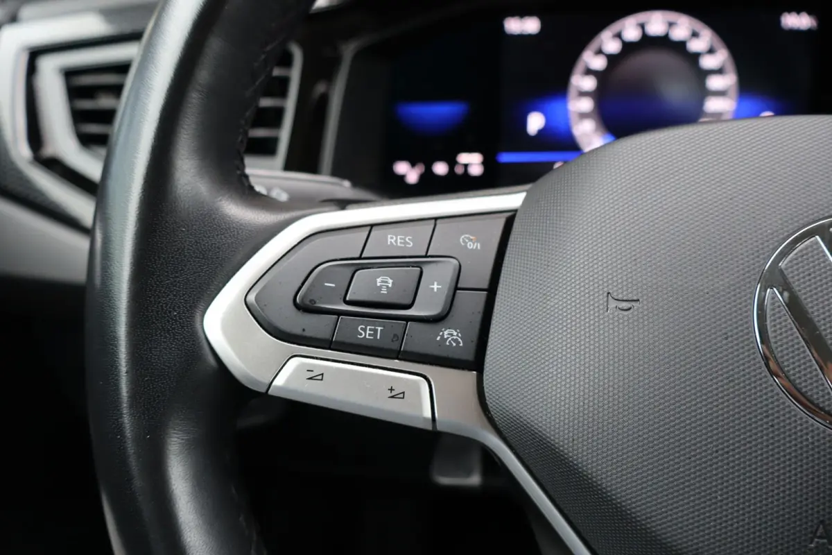 1.0 TSI 110pk DSG Life | Achteruitrijcamera | Adaptieve Cruise Control | Automaat
