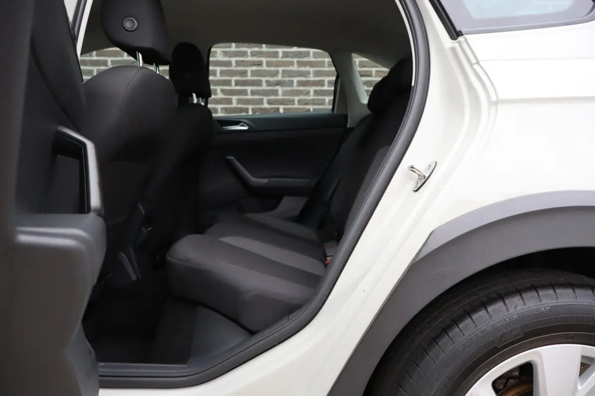 1.0 TSI 110pk DSG Life | Achteruitrijcamera | Adaptieve Cruise Control | Automaat