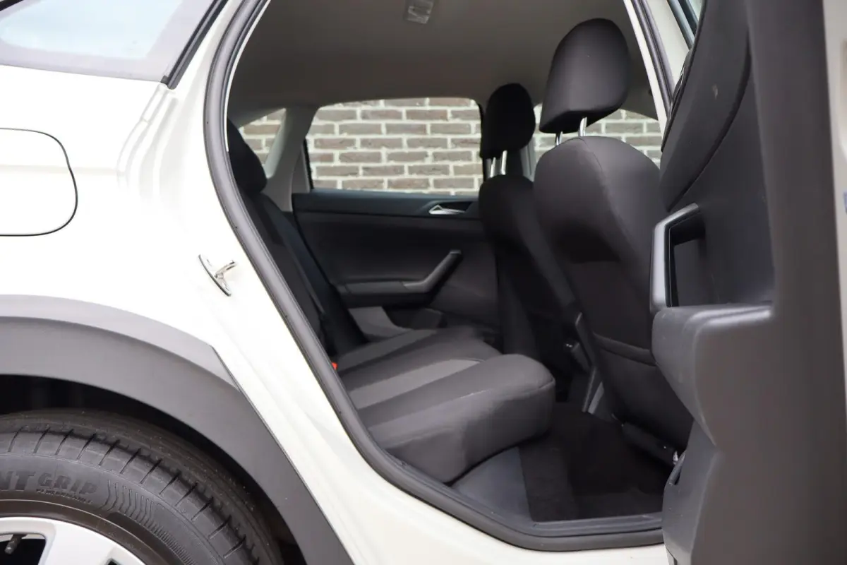 1.0 TSI 110pk DSG Life | Achteruitrijcamera | Adaptieve Cruise Control | Automaat