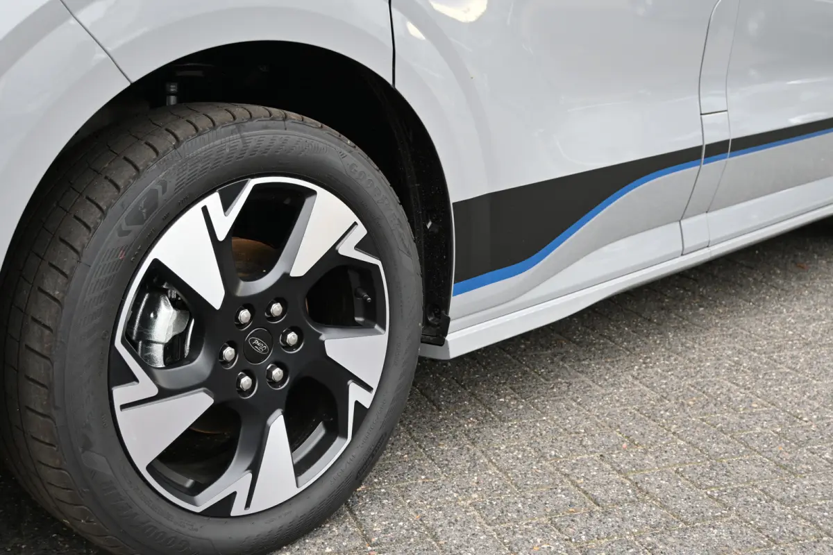Sport L2 DC 320 71 kWh Trekhaak elektrisch, 360 Camera, LED, ACC