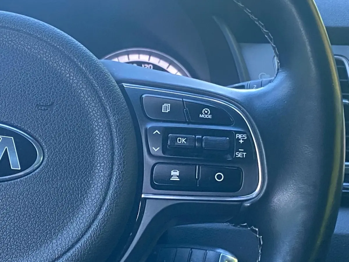 1.6 GDi Hybrid Style Edition | Climate Control | Trekhaak | Navigatie | Parkeercamera | Stoel + stuurverwarming |