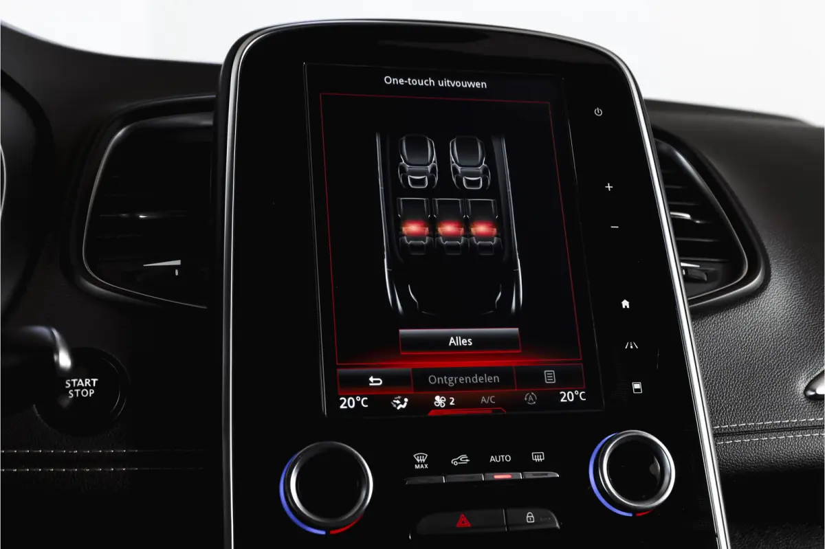 1.2 TCe 130 PK Bose Orig. NL | Trekhaak | Cruise | HUD | PDC | Camera | NAV | ECC | Massage | LM 20" |