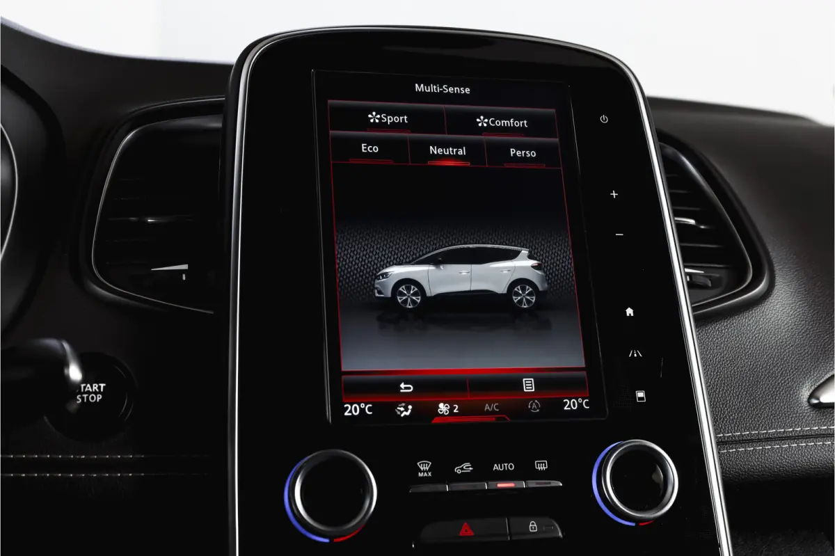 1.2 TCe 130 PK Bose Orig. NL | Trekhaak | Cruise | HUD | PDC | Camera | NAV | ECC | Massage | LM 20" |