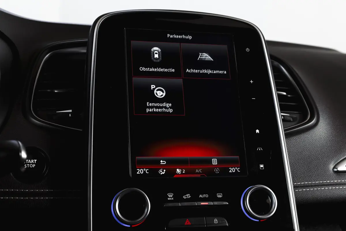 1.2 TCe 130 PK Bose Orig. NL | Trekhaak | Cruise | HUD | PDC | Camera | NAV | ECC | Massage | LM 20" |