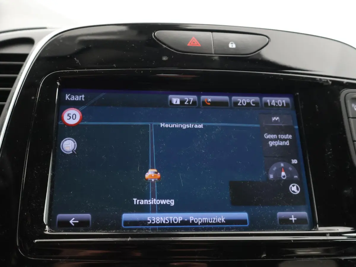 0.9 TCe INTENS *NIEUWE DB KETTING* Renault Captur 0.9 TCe INTENS + CAMERA / TREKHAAK / NAVIGATIE / DAB / LED