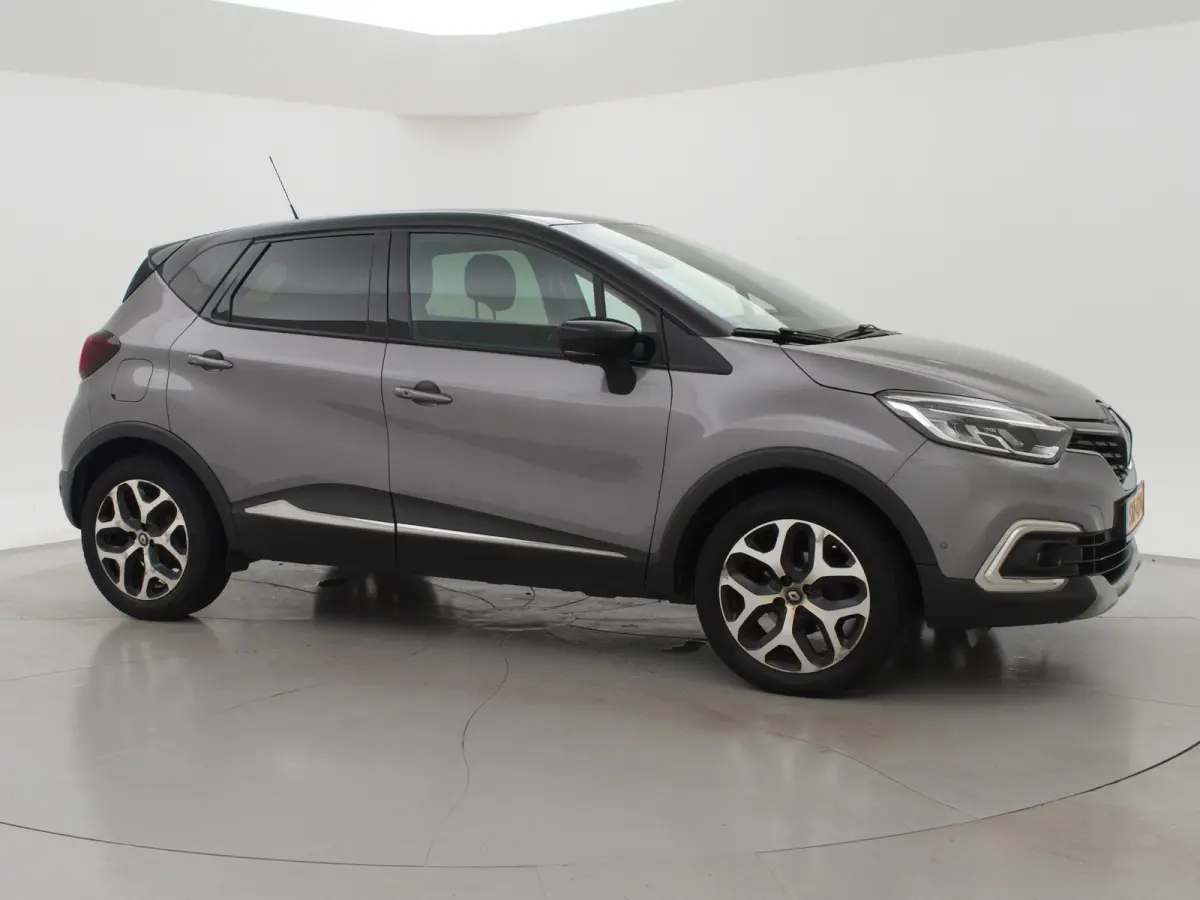 0.9 TCe INTENS *NIEUWE DB KETTING* Renault Captur 0.9 TCe INTENS + CAMERA / TREKHAAK / NAVIGATIE / DAB / LED