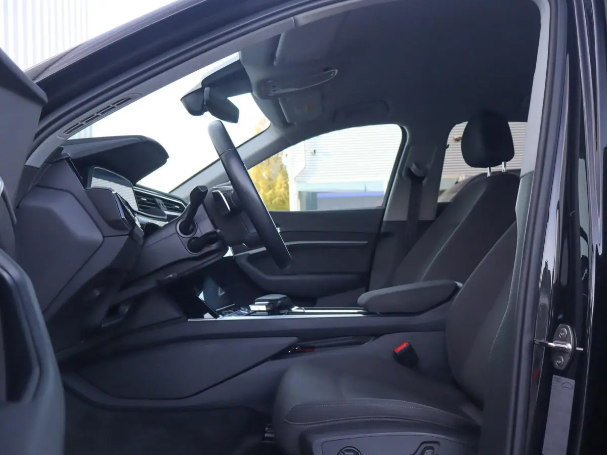 50 313pk quattro Business edition 71 kWh | SoH 93% | Cruise Control | Luchtvering | LED Koplampen | Voorstoelen Verwarmd | Memory