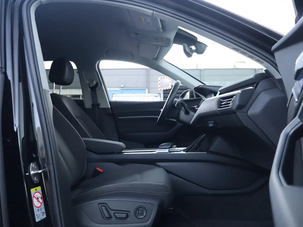 50 313pk quattro Business edition 71 kWh | SoH 93% | Cruise Control | Luchtvering | LED Koplampen | Voorstoelen Verwarmd | Memory
