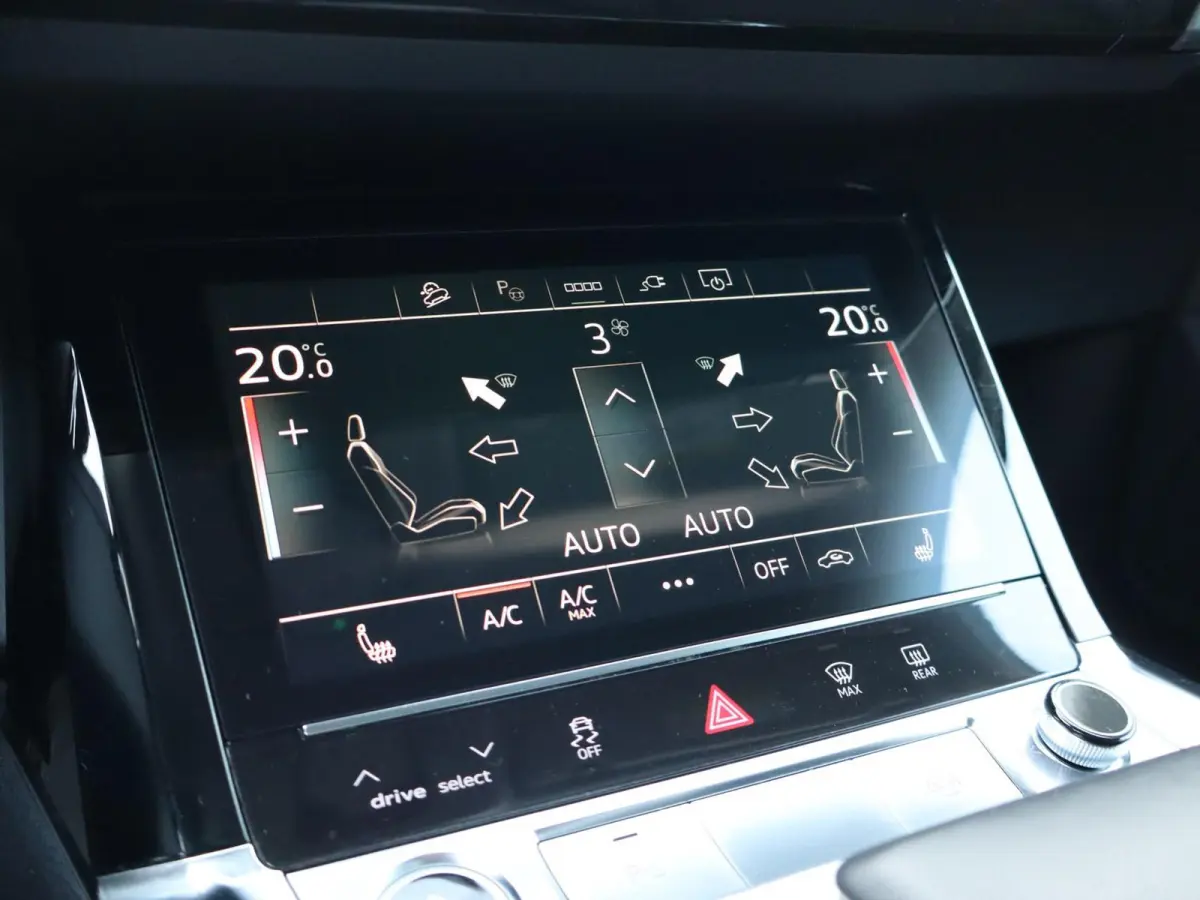 50 313pk quattro Business edition 71 kWh | SoH 93% | Cruise Control | Luchtvering | LED Koplampen | Voorstoelen Verwarmd | Memory
