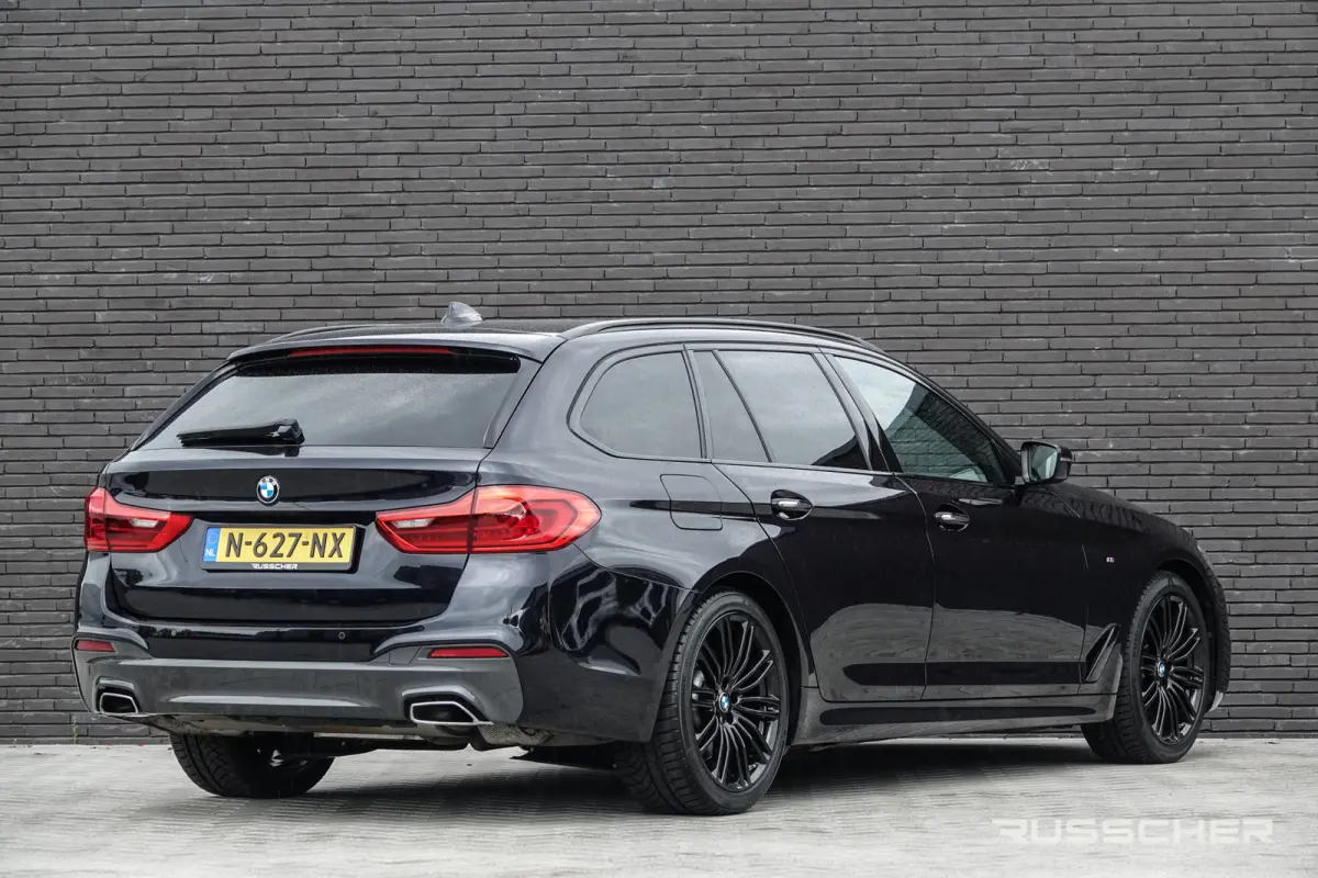 530i 252Pk Aut. | High Executive | M-Sport | Leder | LED | 19''