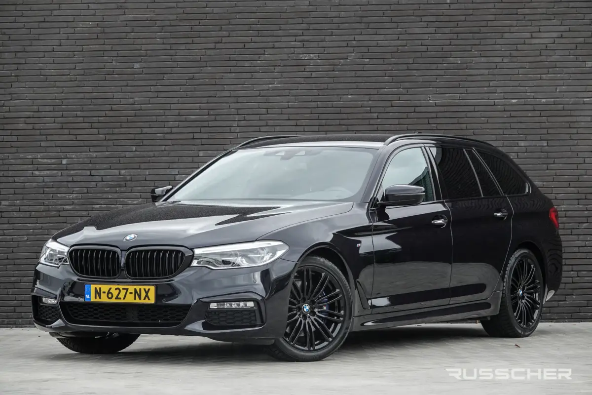 530i 252Pk Aut. | High Executive | M-Sport | Leder | LED | 19''
