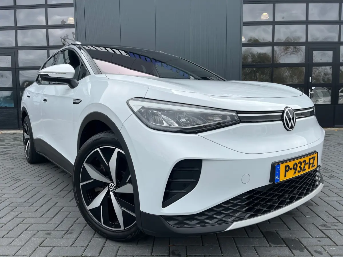 PRO 77 kWh SOH93%/Two-tone/Stoelverwarming/Carplay/1Ste Eigenaar/Dealer Onderhouden