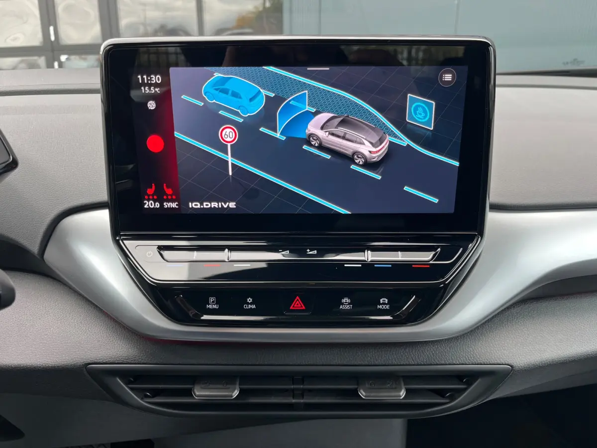 PRO 77 kWh SOH93%/Two-tone/Stoelverwarming/Carplay/1Ste Eigenaar/Dealer Onderhouden